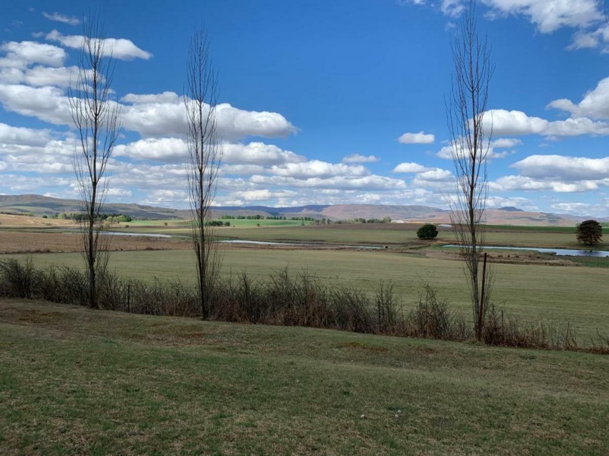 Pensjonat Karmichael Farm Himeville Zewnętrze zdjęcie